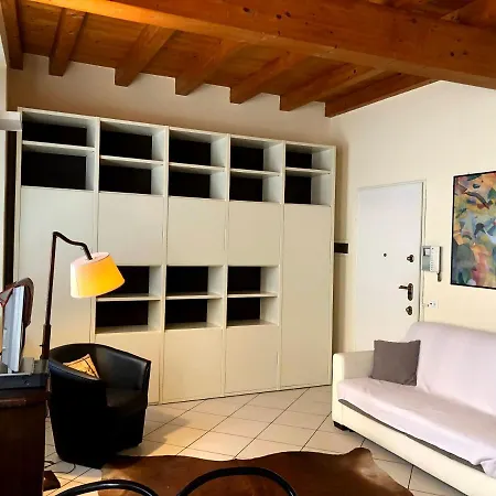 Antico Rodari Historic Center By Logicasa Apartman *